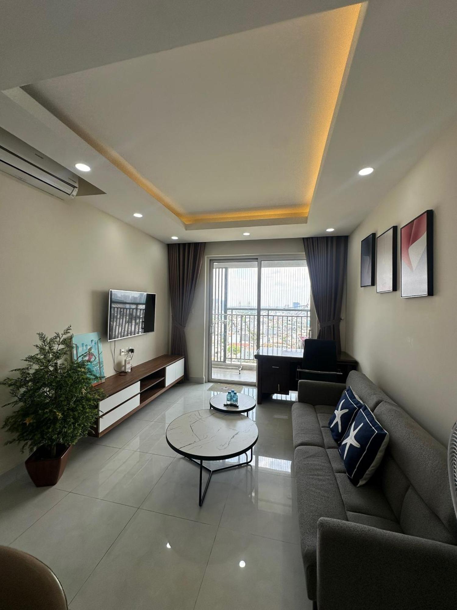 Căn hộ Ho View Dep Quan 7
